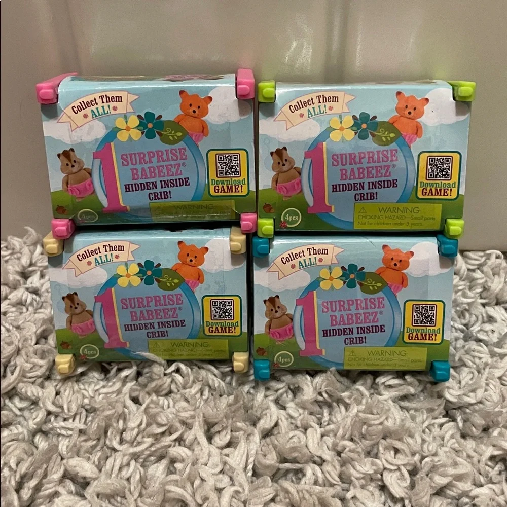 Lot of 4 NIP Li’l Woodzeez Babeez Surprise Blind Box Cribs